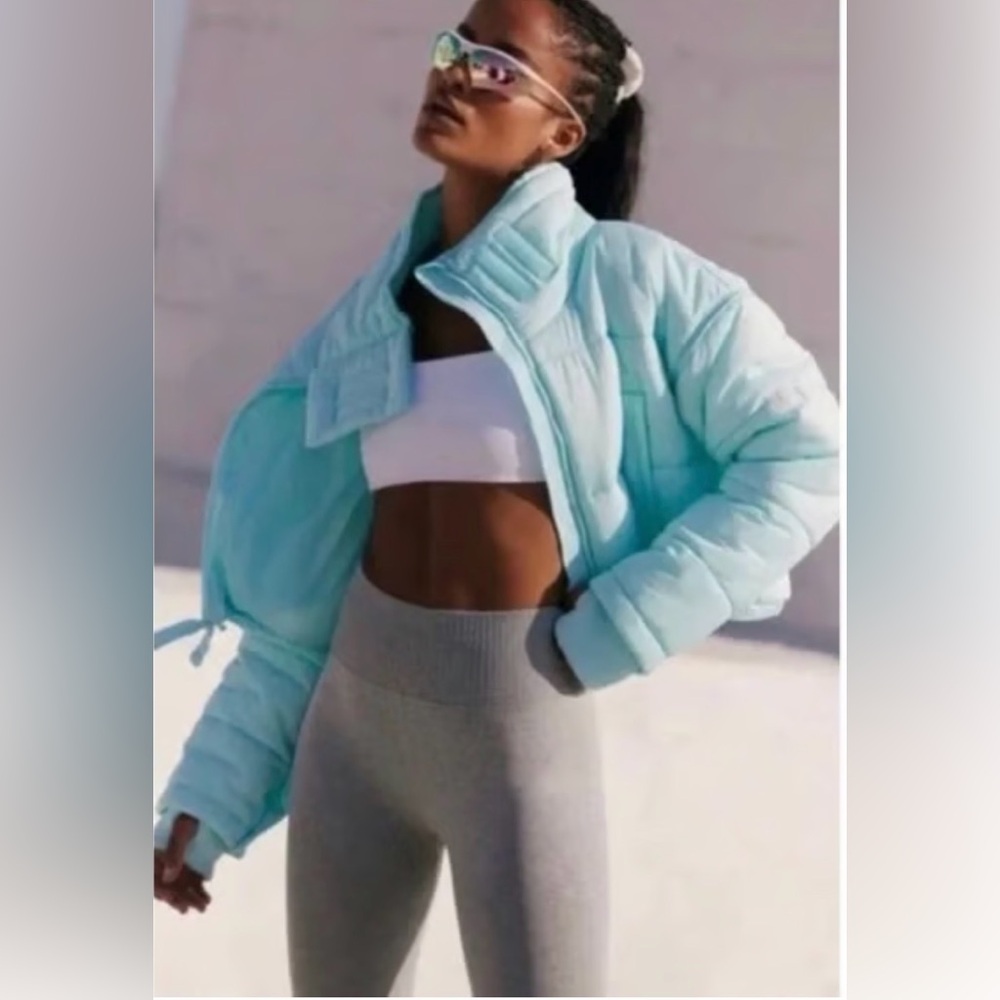 #875 Free People Movement High Frequency Cropped Puffer Jacket Small - Picture 4 of 9